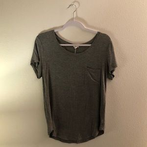 Grey pocket tee